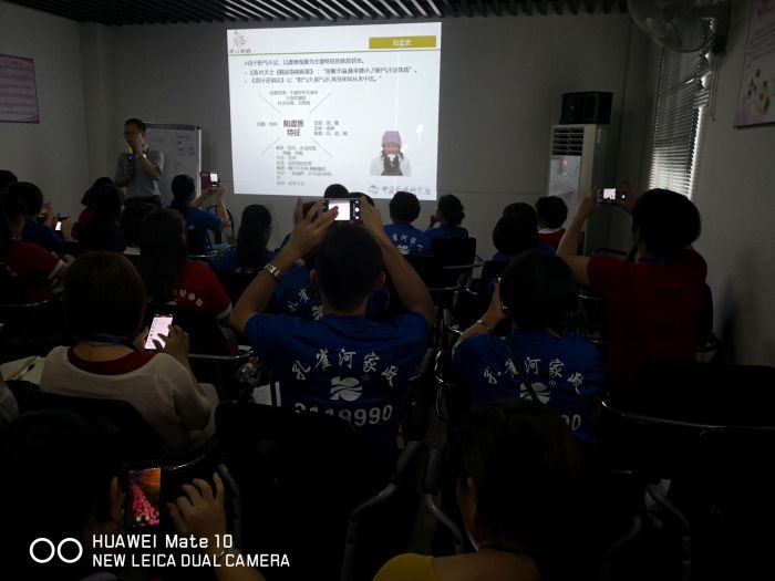 ץ��Ӗ(x��n)��(qi��ng)��(n��i)������ȸ�ӱ�ķ��ɩˎ�Ŏ���Ӗ(x��n)����M(j��n)����